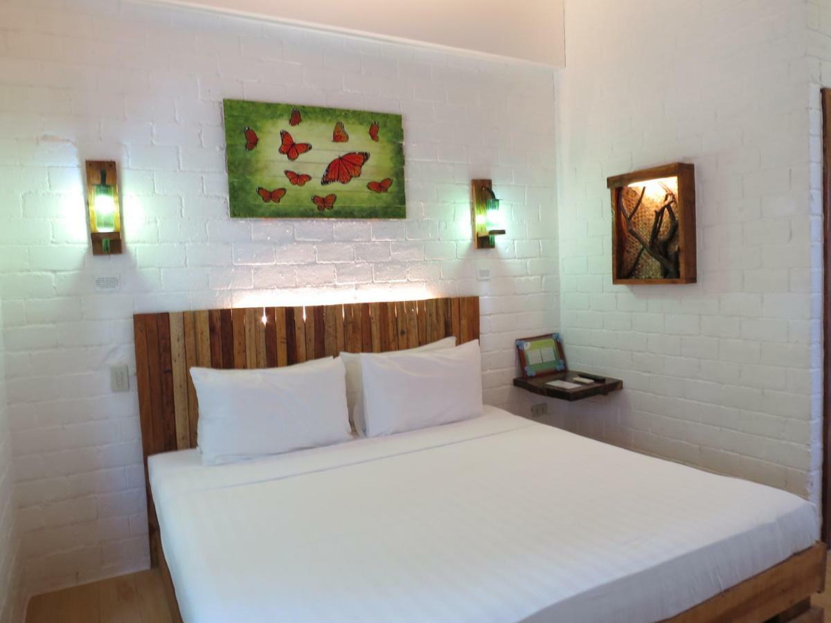 Serviced Apartments By Eco Hotel Bohol Panglao Bagian luar foto