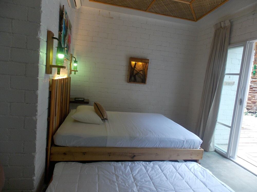 Serviced Apartments By Eco Hotel Bohol Panglao Bagian luar foto