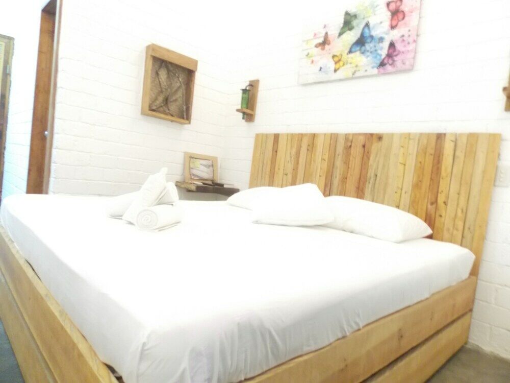Serviced Apartments By Eco Hotel Bohol Panglao Bagian luar foto